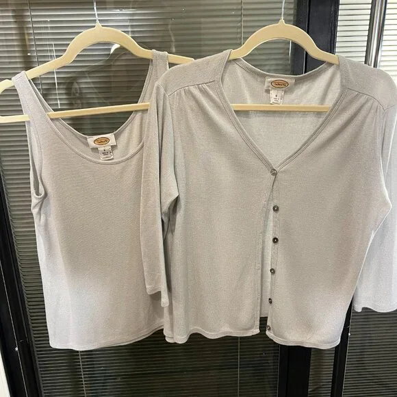 Talbots Tank Top & 3/4 Sleeve Cardigan Light Grey w/ Silver Metallic Thread - Picture 2 of 4